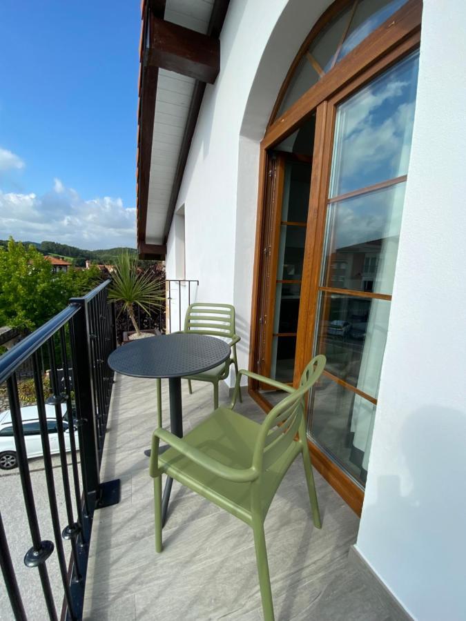 Villaverde de Pontones Jardines Villaverde المظهر الخارجي الصورة